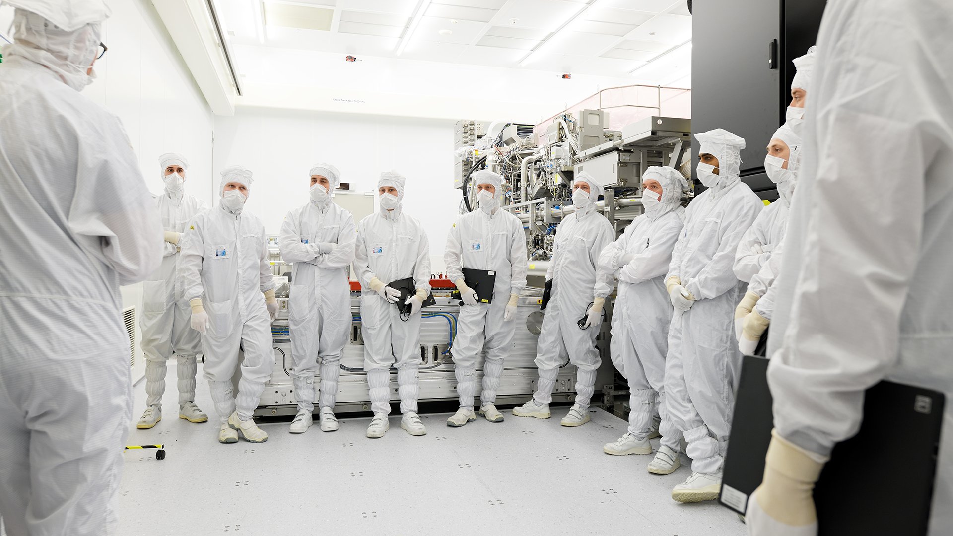 ASML Cleanroom Assembly ASML Cleanroom Assembly